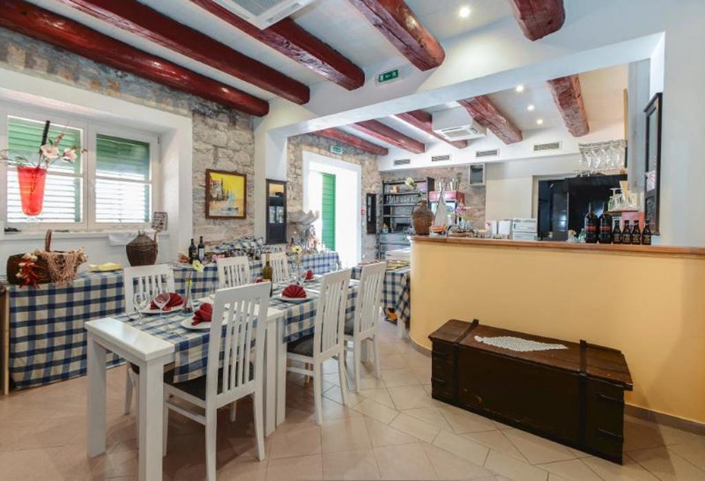 Centar Vodice Apartmani Экстерьер фото